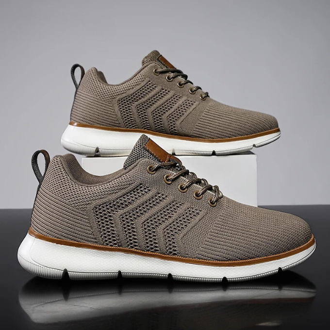 Men's Breathable Sneakers 0