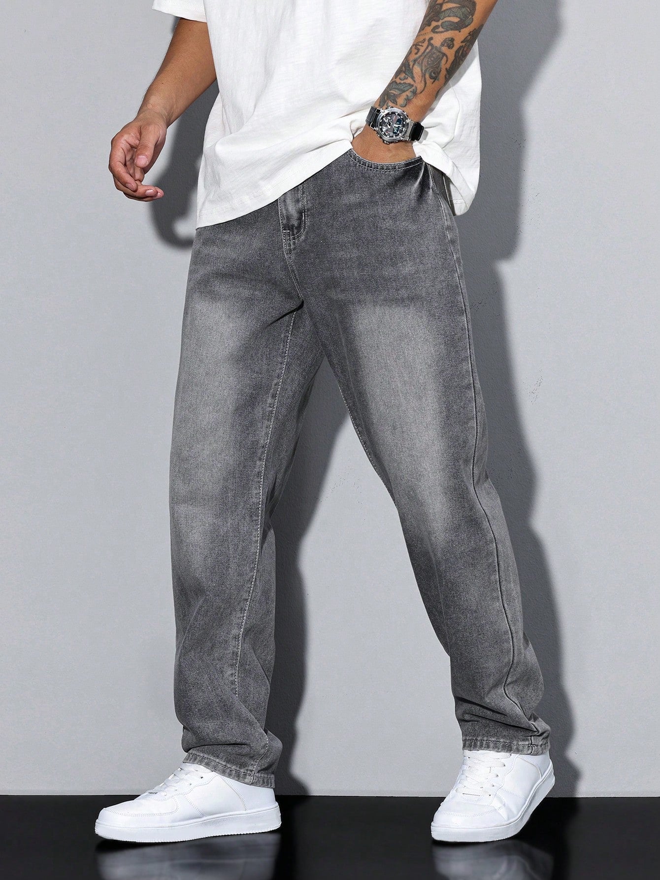 Men's Casual Straight Leg Jeans 1