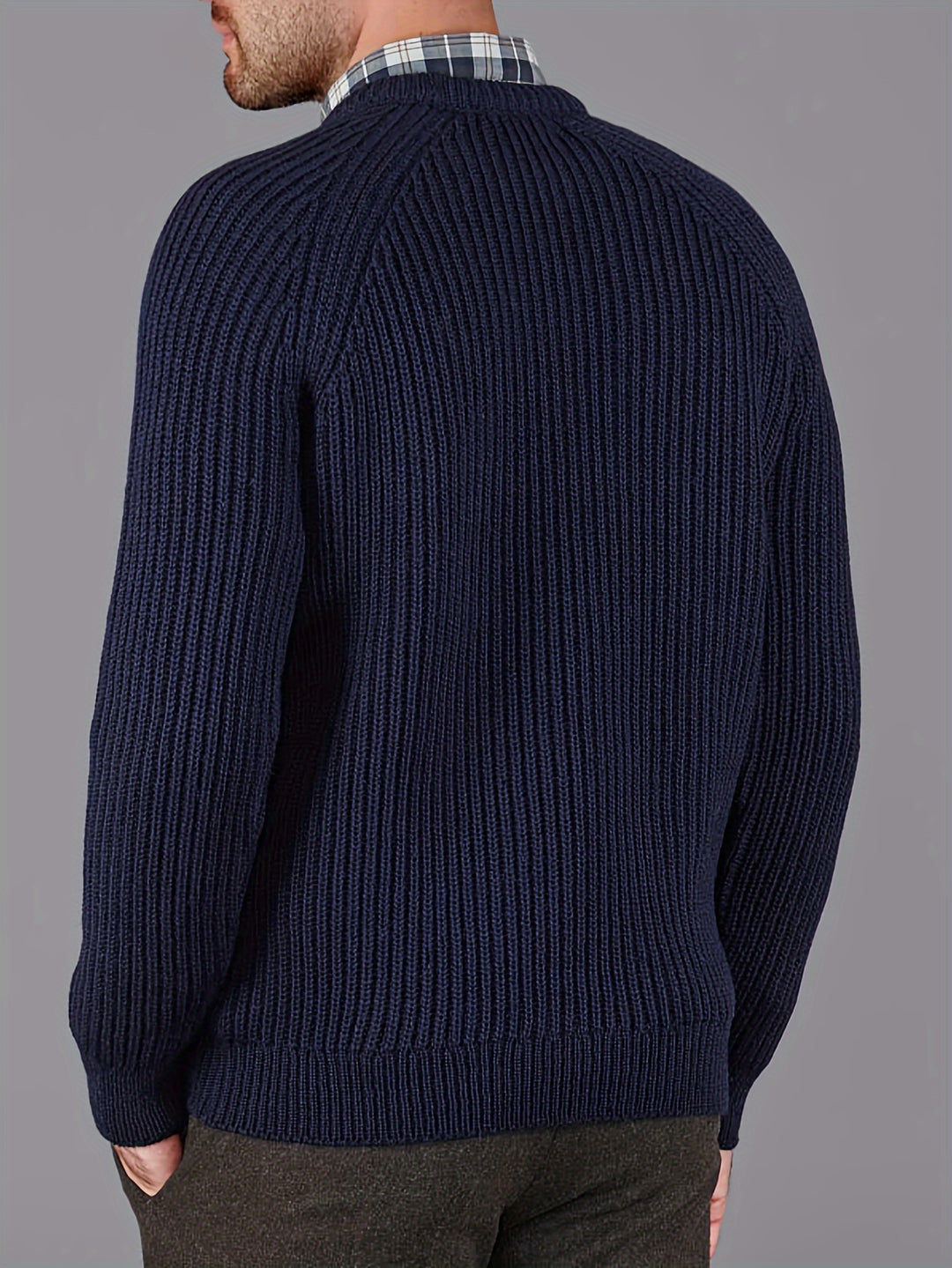 Men's Classic Knit Sweater with Round Neck 5