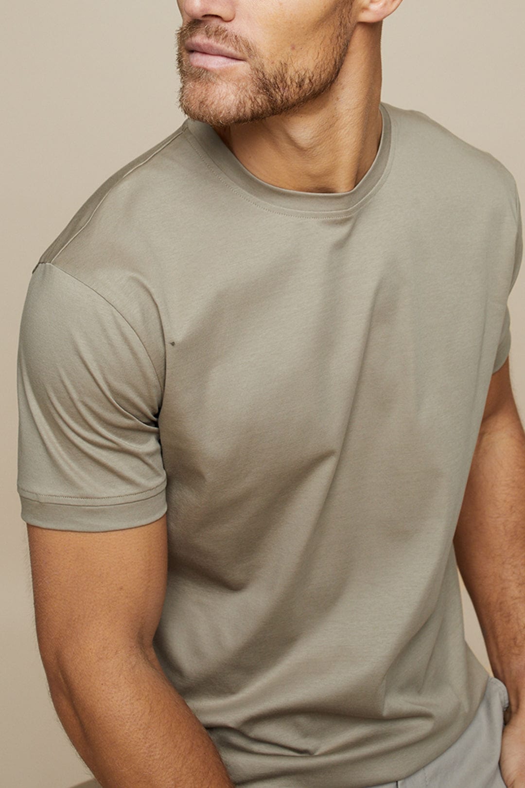 Men's Luxe T-Shirt - Soft Tailored Fit Casual Wear 4