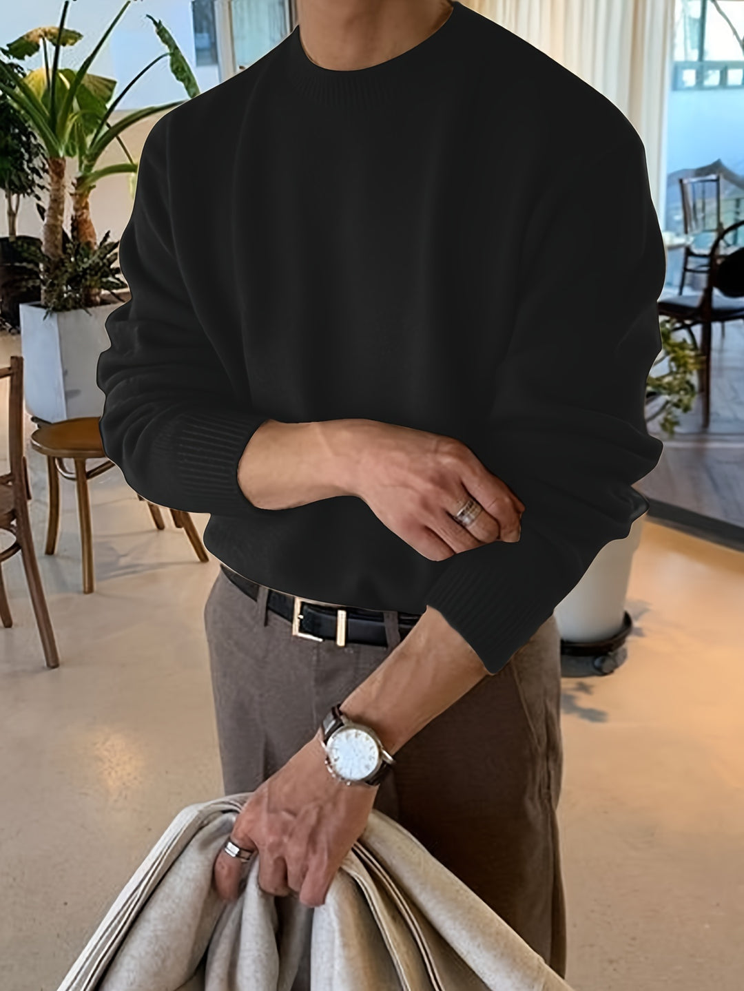 Men's Modern Slim-Fit Sweater 1