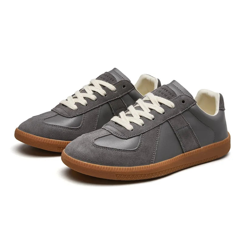 Men's Retro Sneakers for Stylish Casual Wear
