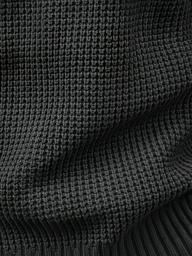 Men's Stylish Crewneck Sweater with Modern Fit 8