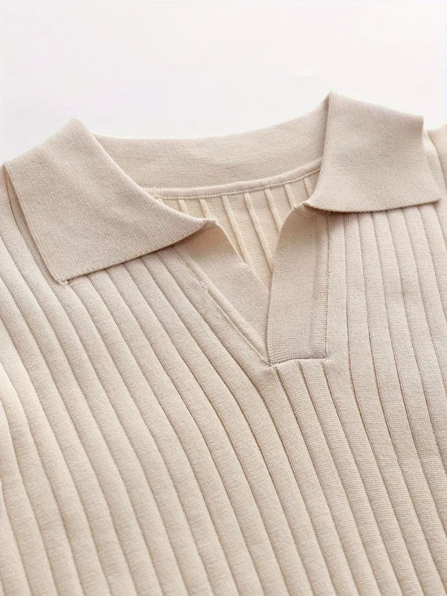 Men's Tailored Knitted Shirt for Business and Casual Wear