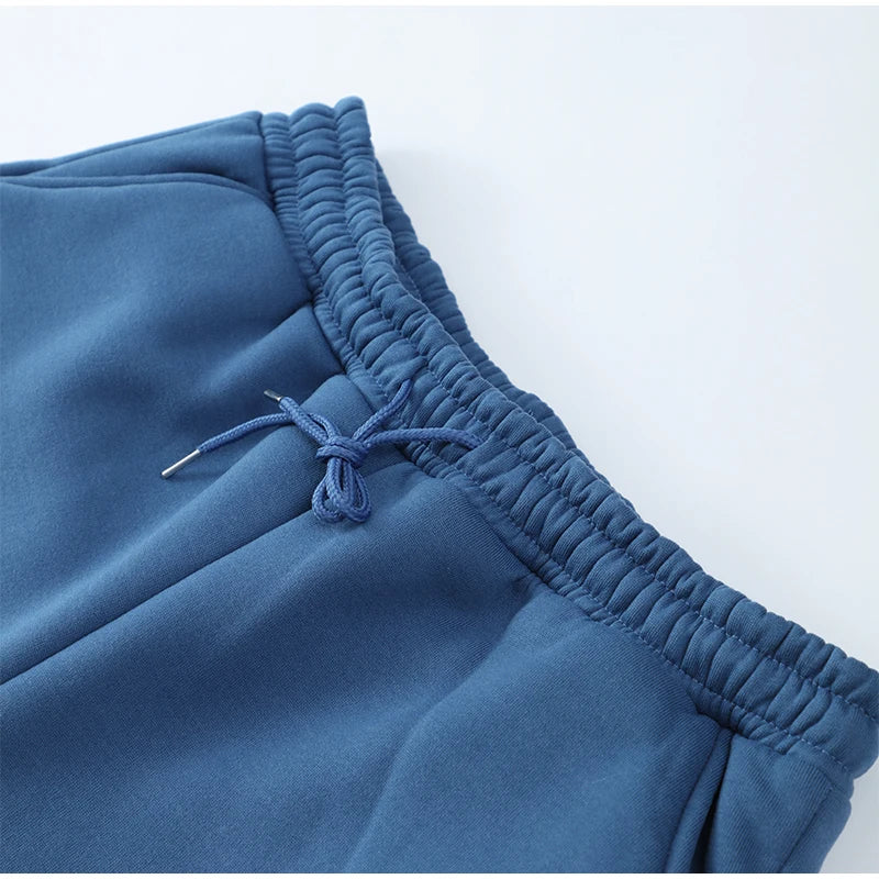 Men's Stylish Hoodie and Joggins Set