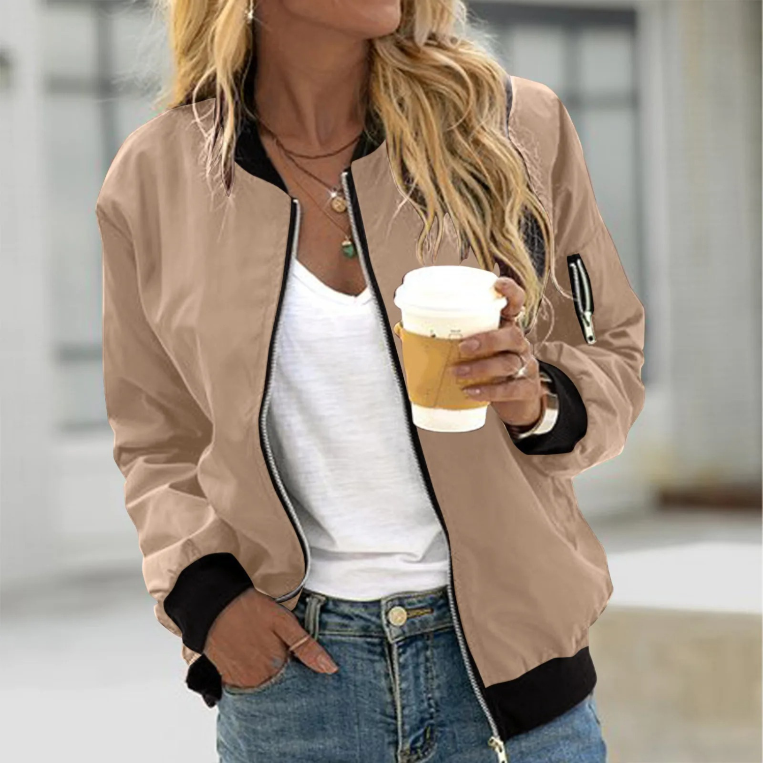 Women's Bomber Jacket - Stylish and Versatile Outerwear 1