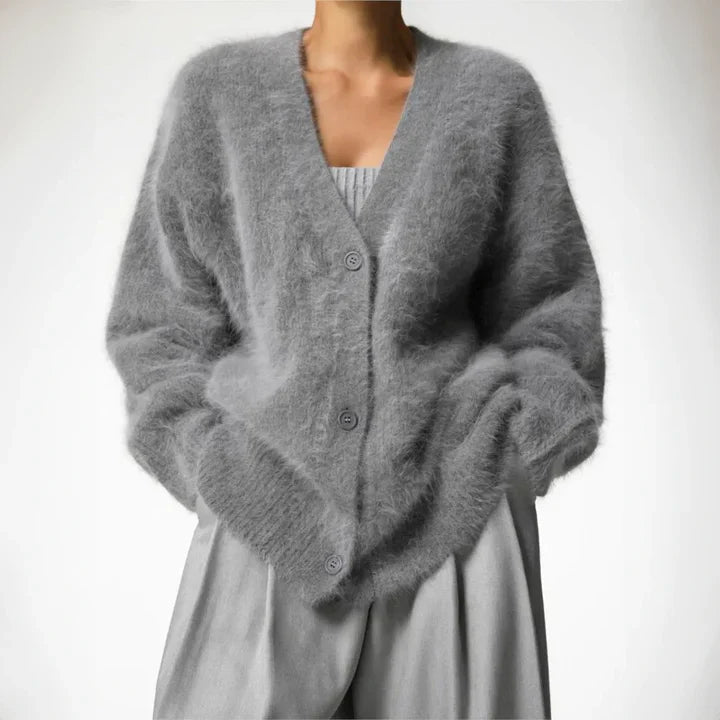 Women's Cardigan Sweater in Luxurious Wool Blend