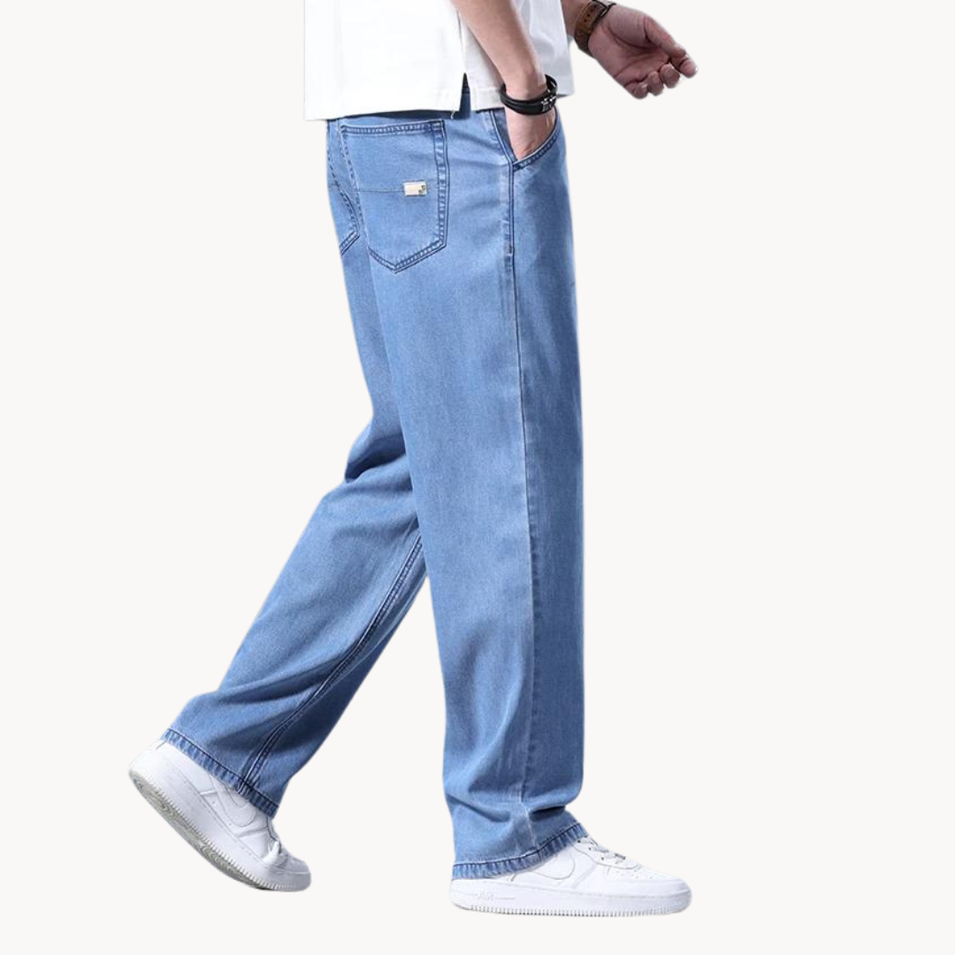 Women's Low Rise Relaxed Fit Jeans 5