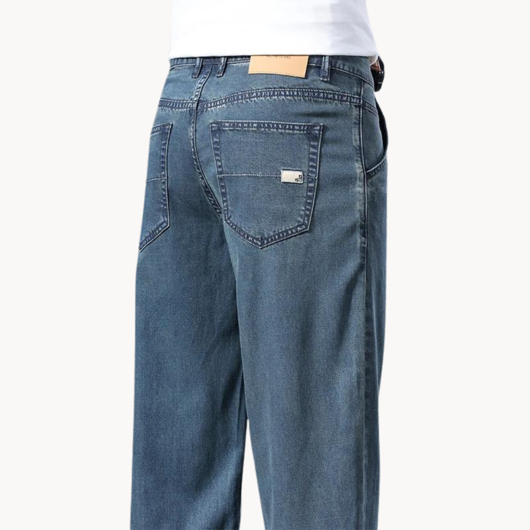 Women's Low Rise Relaxed Fit Jeans 7