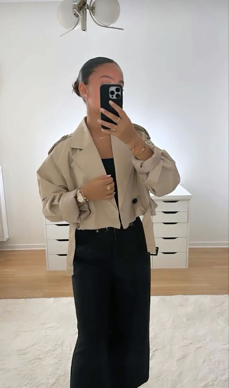 Women's Short Trench Coat - Stylish Transitional Outerwear