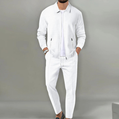 Men's Two-Piece Suit with Zipper Closure for Modern Style