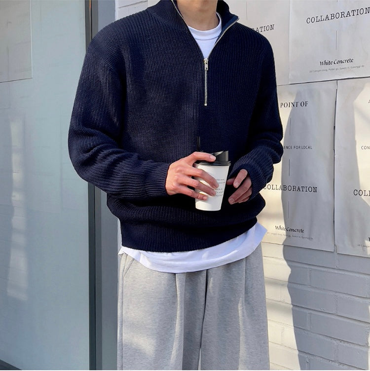 Men's Zip-Up Sweater for Everyday and Sporty Wear