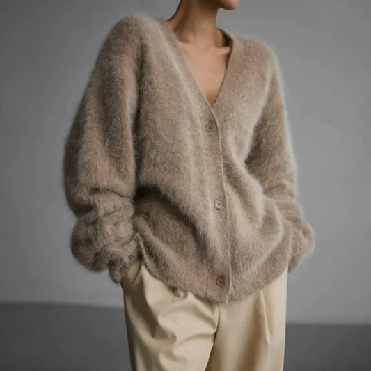 Women's Cardigan Sweater in Luxurious Wool Blend