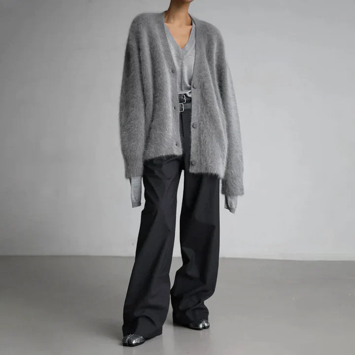 Women's Cardigan Sweater in Luxurious Wool Blend