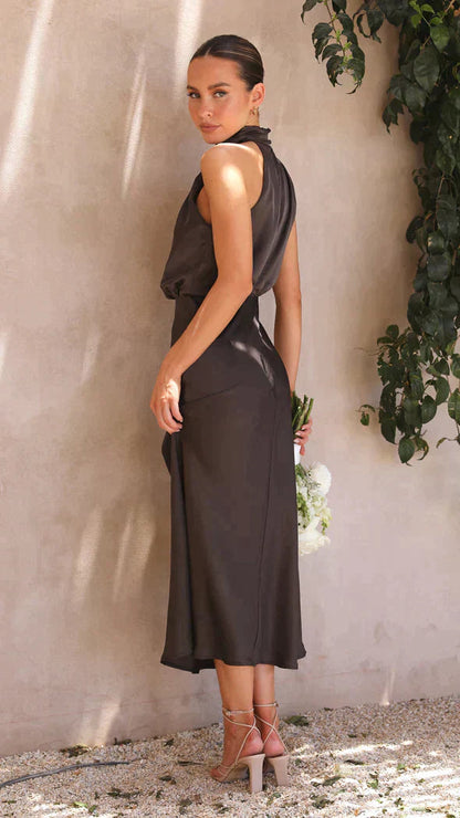 Women's Elegant Formal Dress with Neckholder Design 8
