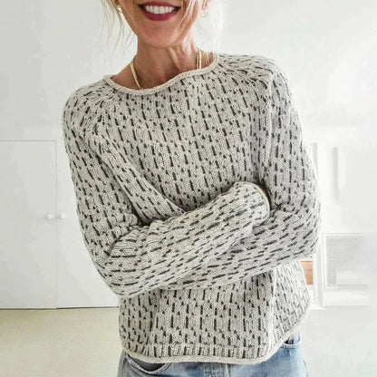 Women's Elegant Round Neck Sweater 0