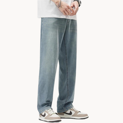 Women's Low Rise Straight Leg Jeans 7