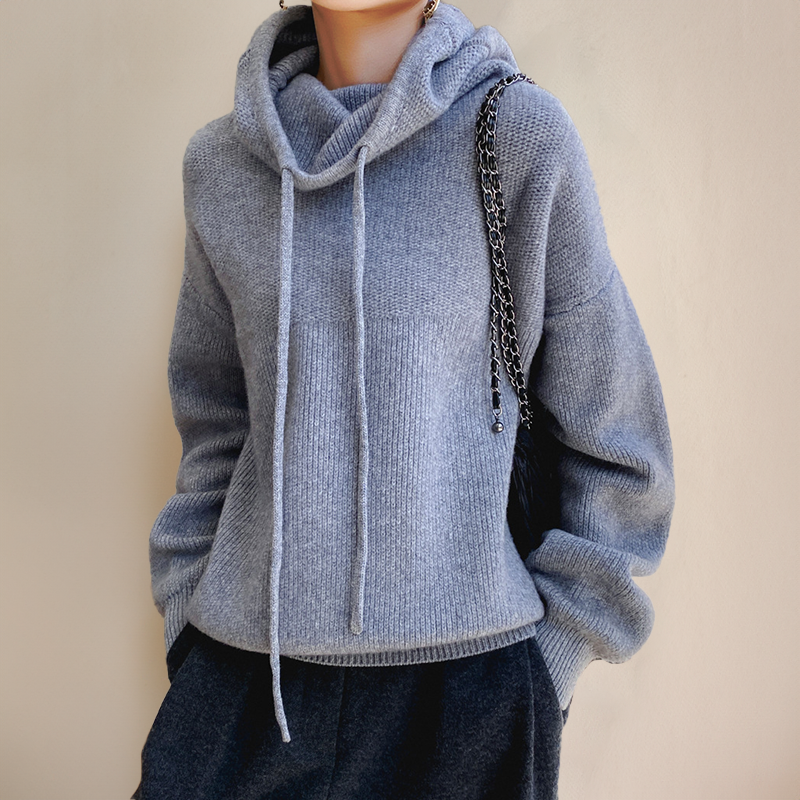 Women's Merino Wool Turtleneck Sweater 2