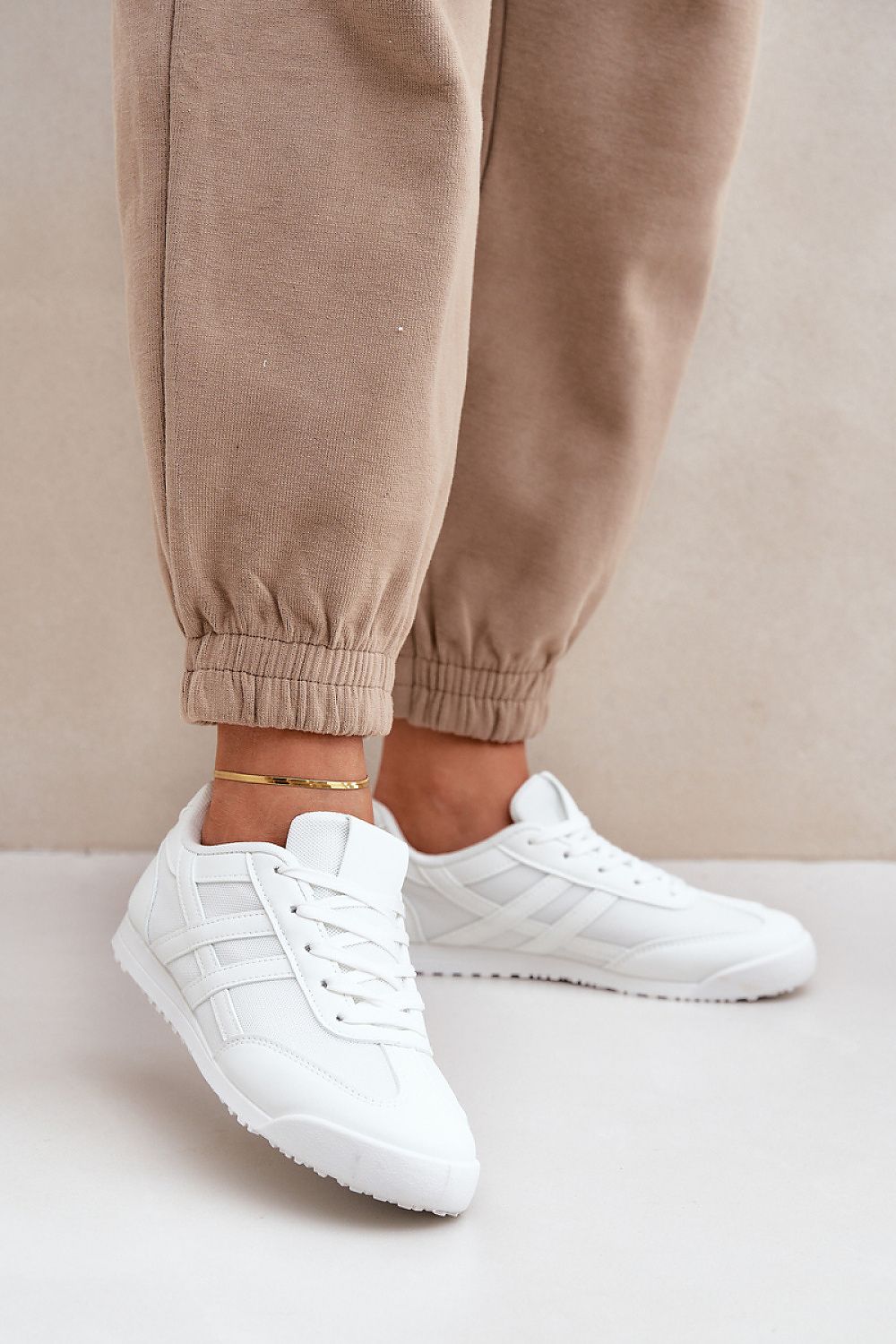 Women's Mesh Eco-Leather Low Sneakers 0