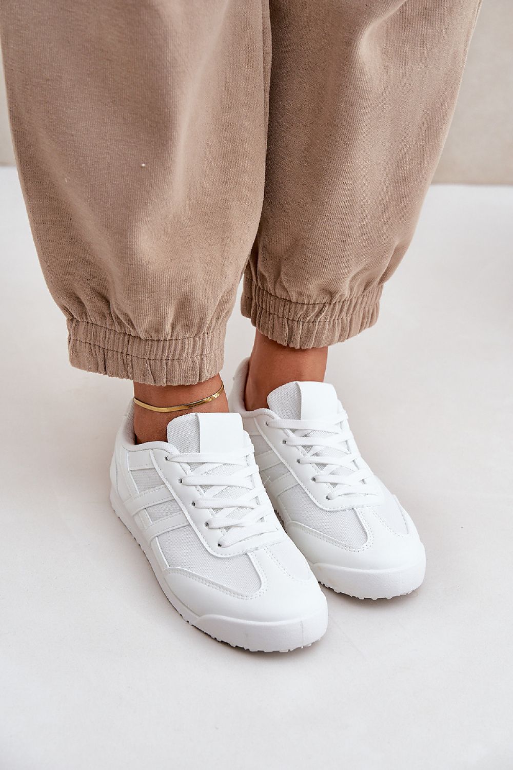 Women's Mesh Eco-Leather Low Sneakers 2