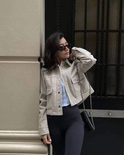 Women's Stylish Utility Jacket for Work and Leisure 5