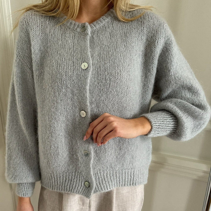 Women's Vintage-Inspired Cardigan Sweater 3